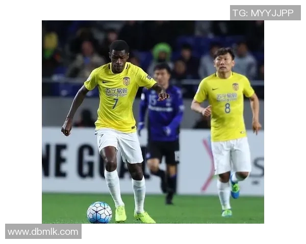 苏宁与钢巴精彩对决集锦回顾赛场瞬间尽显足球魅力与激情