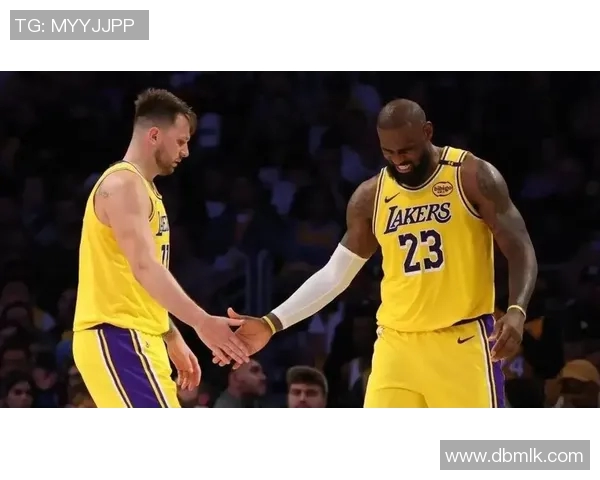 雄鹿与湖人对决前瞻及比分预测分析,谁将赢得这场激烈比赛 雄鹿与湖人对决前瞻及比分预测分析,谁将赢得这场激烈比赛