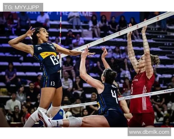 2016年美国女排激战塞尔维亚巅峰对决展现竞技魅力与团队精神