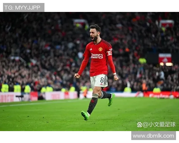 B费与德布劳内的对决谁能成为中场之王的最佳选择 B费与德布劳内的对决谁能成为中场之王的最佳选择