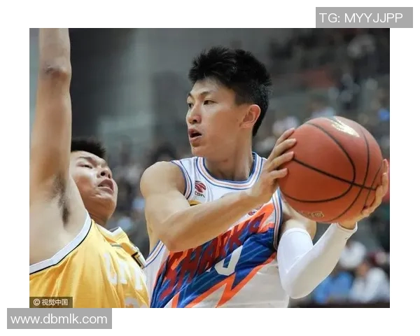 刘晓宇：从篮球新星到职业生涯巅峰的奋斗历程与心路历程分享