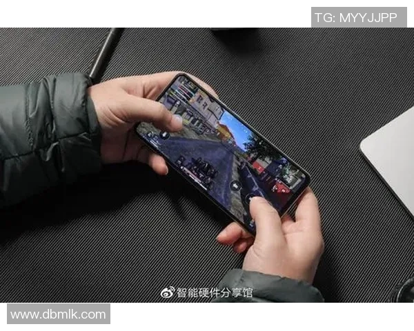 FPX在英雄联盟个人能力排行榜中荣登第七名展现强大实力与潜力