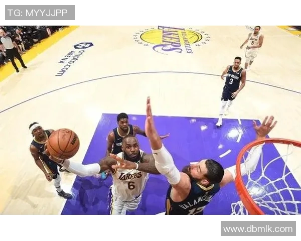 2月25日鹈鹕与活塞激战正酣球迷期待精彩对决与精彩表现 2月25日鹈鹕与活塞激战正酣球迷期待精彩对决与精彩表现