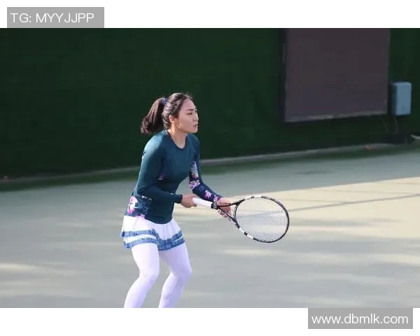 刘秀英独家分享网球技巧与心得体会助你提升球技的秘密秘籍