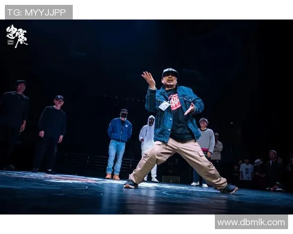 全国街舞大赛点评:北京攀岩队展现灵活性与创意的精彩表现 全国街舞大赛点评:北京攀岩队展现灵活性与创意的精彩表现