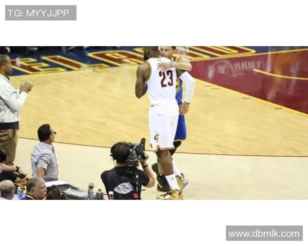 曼城与利物浦激战回顾赛后表现分析与未来展望