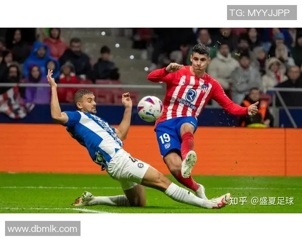 皇马与曼联激情对决足球直播全程回顾与精彩瞬间分析