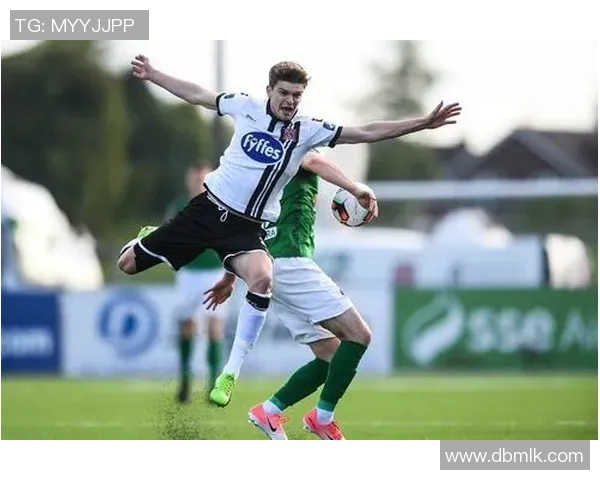 登克尔克与维也纳快速的精彩对决分析与赛后点评 登克尔克与维也纳快速的精彩对决分析与赛后点评