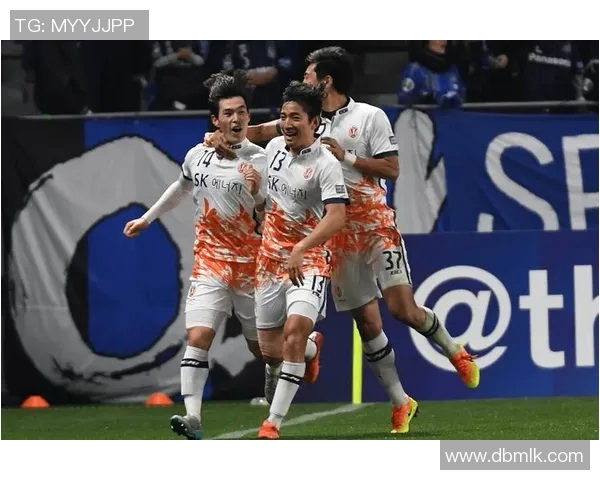 蔚山现代与全北现代的激烈对决揭示韩国足球的巅峰对抗魅力