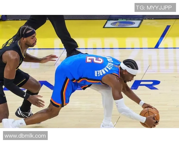 雷霆勇士首战激烈对决球星表现引发球迷热议
