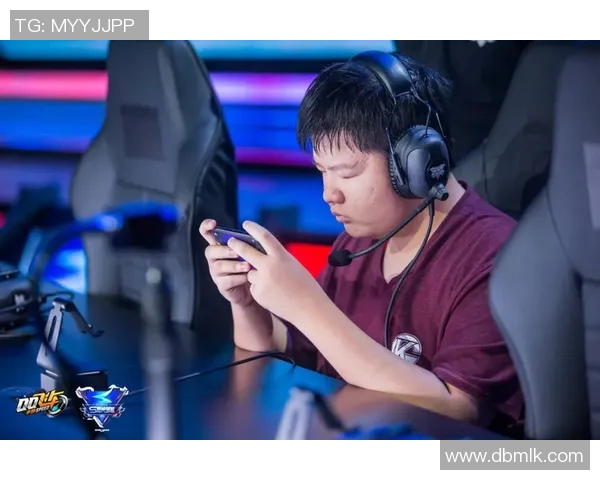 高校联赛特别报道：RNG从逆境中崛起的奋斗历程与荣耀时刻