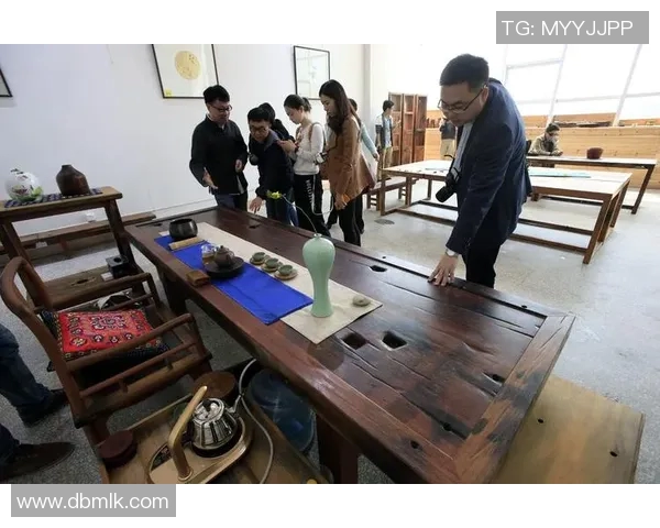 篮球明星走廊的传奇故事与他们背后的奋斗历程揭秘